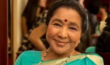 सुप्रसिद्ध गायिका आशा भोंसले के निधन पर शोक की लहर, श्रद्धांजलि अर्पित